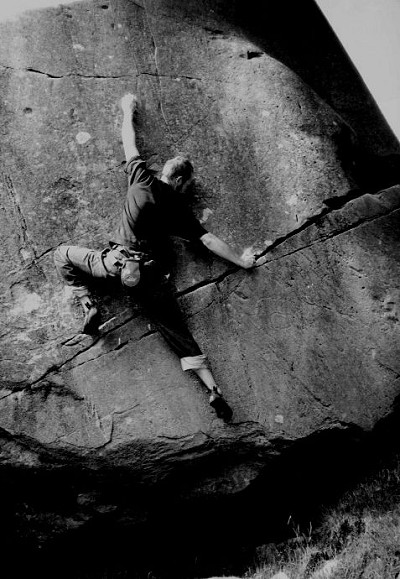 Sim Dagger on Wall problem, Langdale Boulders, Cumbria  © stru