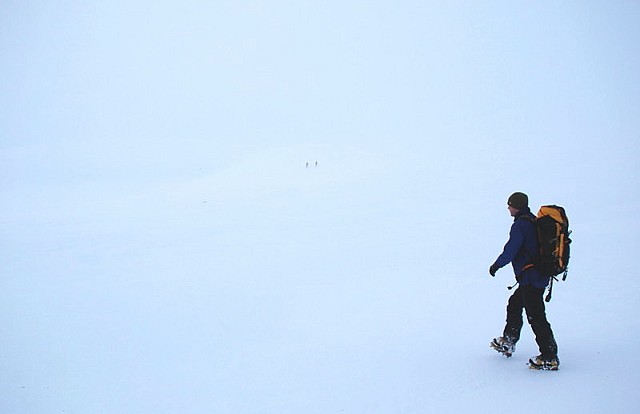 How is your navigation? Brian in a whiteout walking towards the Shelterstone.  © hwackerhage