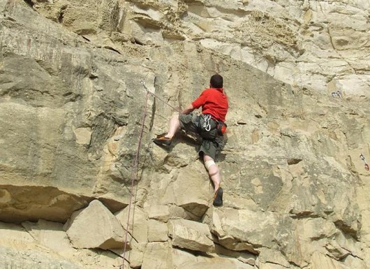Stan climbing Tethered by Gravity at Hedbury  © vertigo