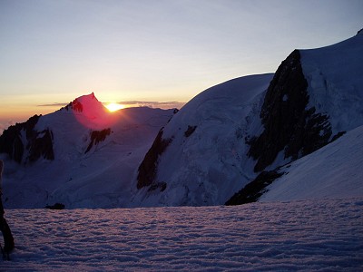 Sunrise over Mont Maudit  © dibrooksbank