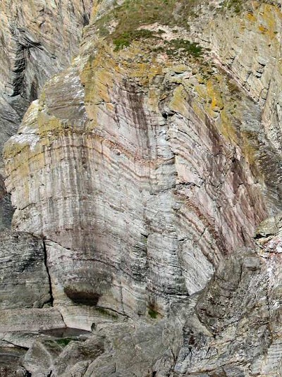 Cheesegrater cliff from Long Rock  © darkinbad