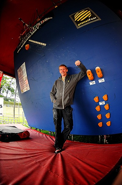 The new Guinness World Dyno Champ, Skyler Weeks (US), after jumping and amazing 2.65m at Cliffhanger 2008  © Keith Sharples