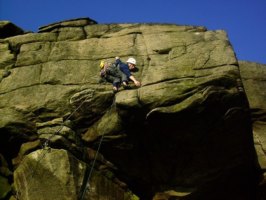 Andy on Kelly's Overhang  © skittles